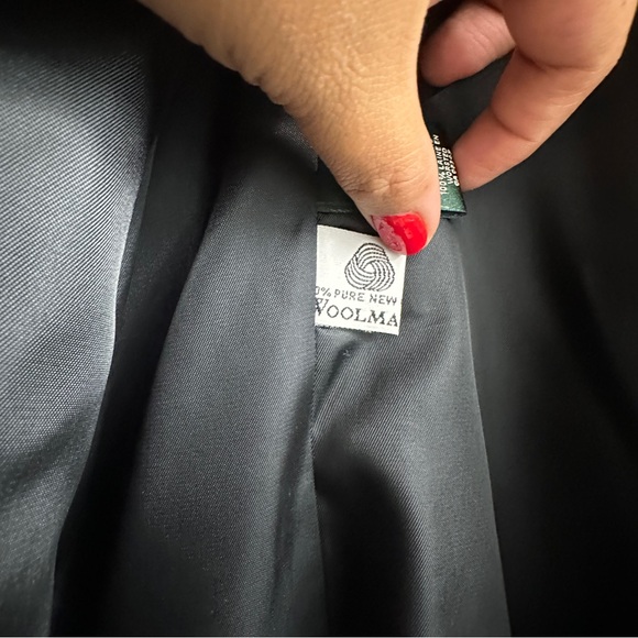 Ralph Lauren | Navy Blazer with Gold Buttons - Picture 3 of 6